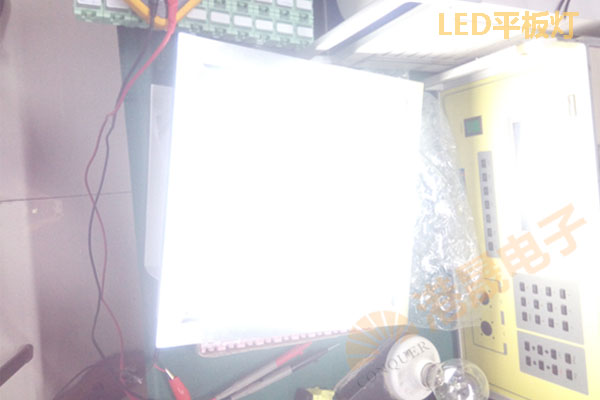 Flat panel LED light AC100-265V 6W